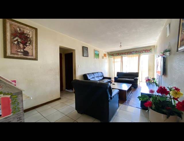 BUSINESS FOR SALE IN BELLEVUE